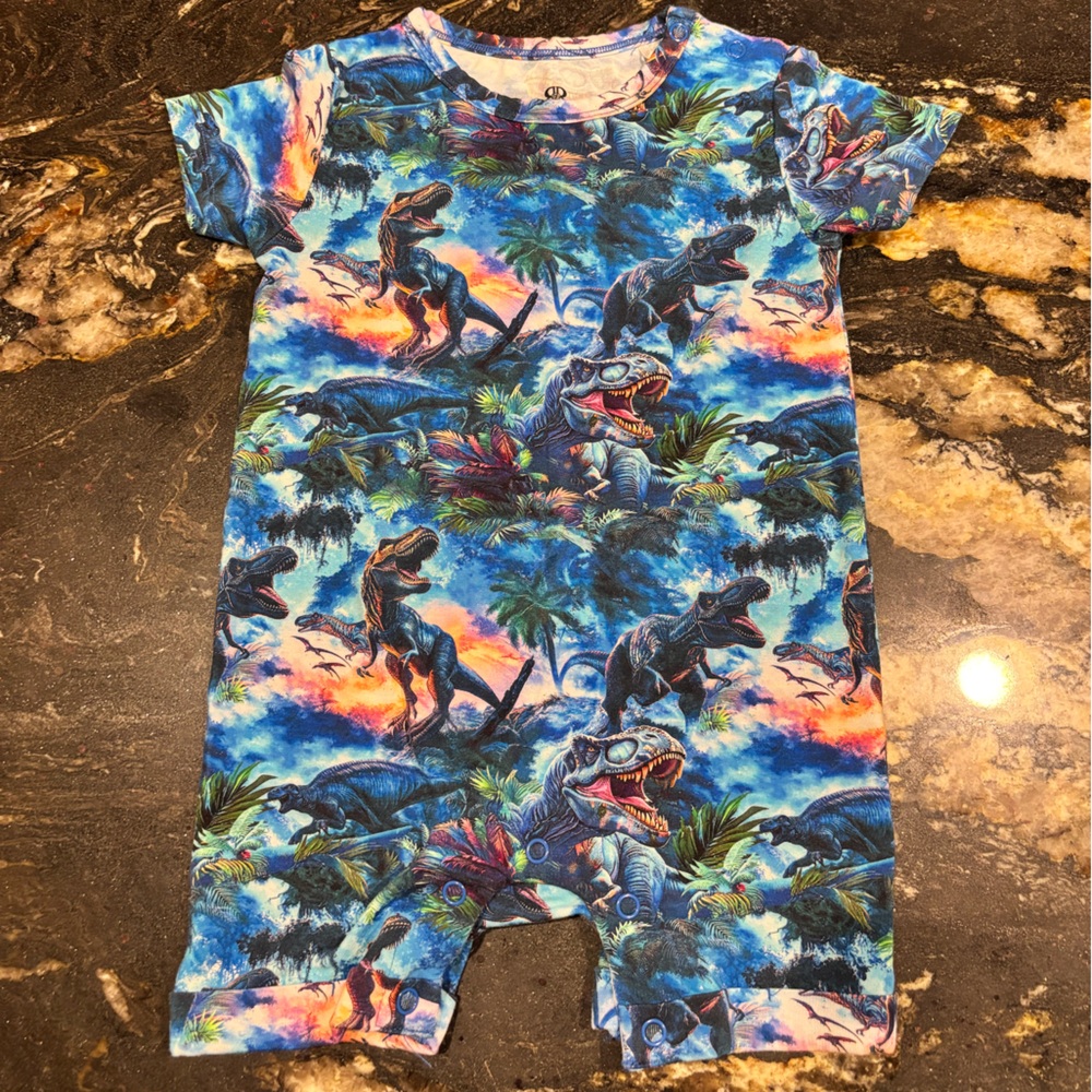 Bums and roses romper